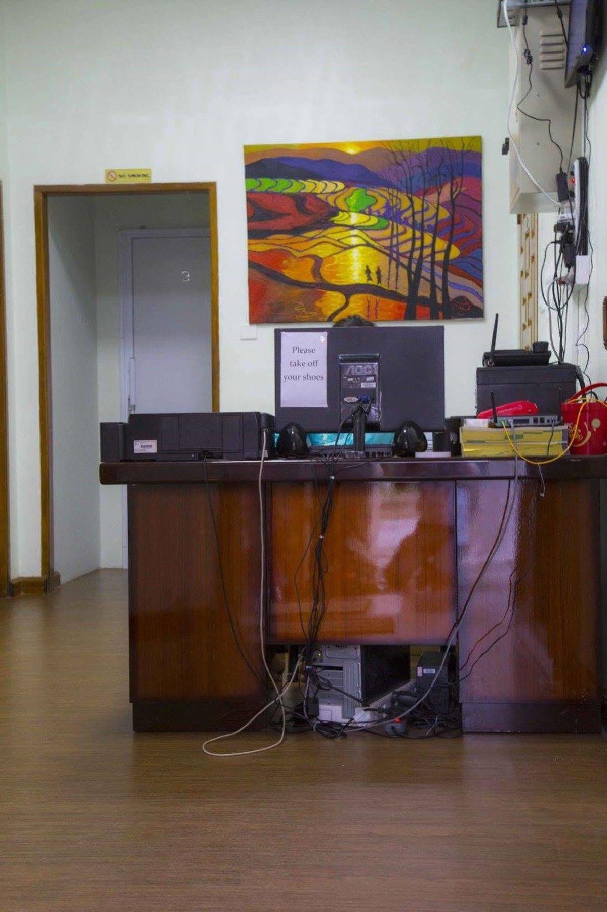 Хостел Yangon Hub Экстерьер фото